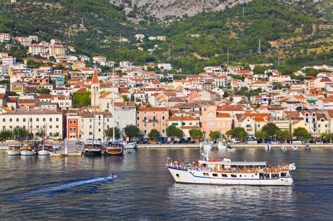 'View to Makarska, Croatia - travel background' - Spalato